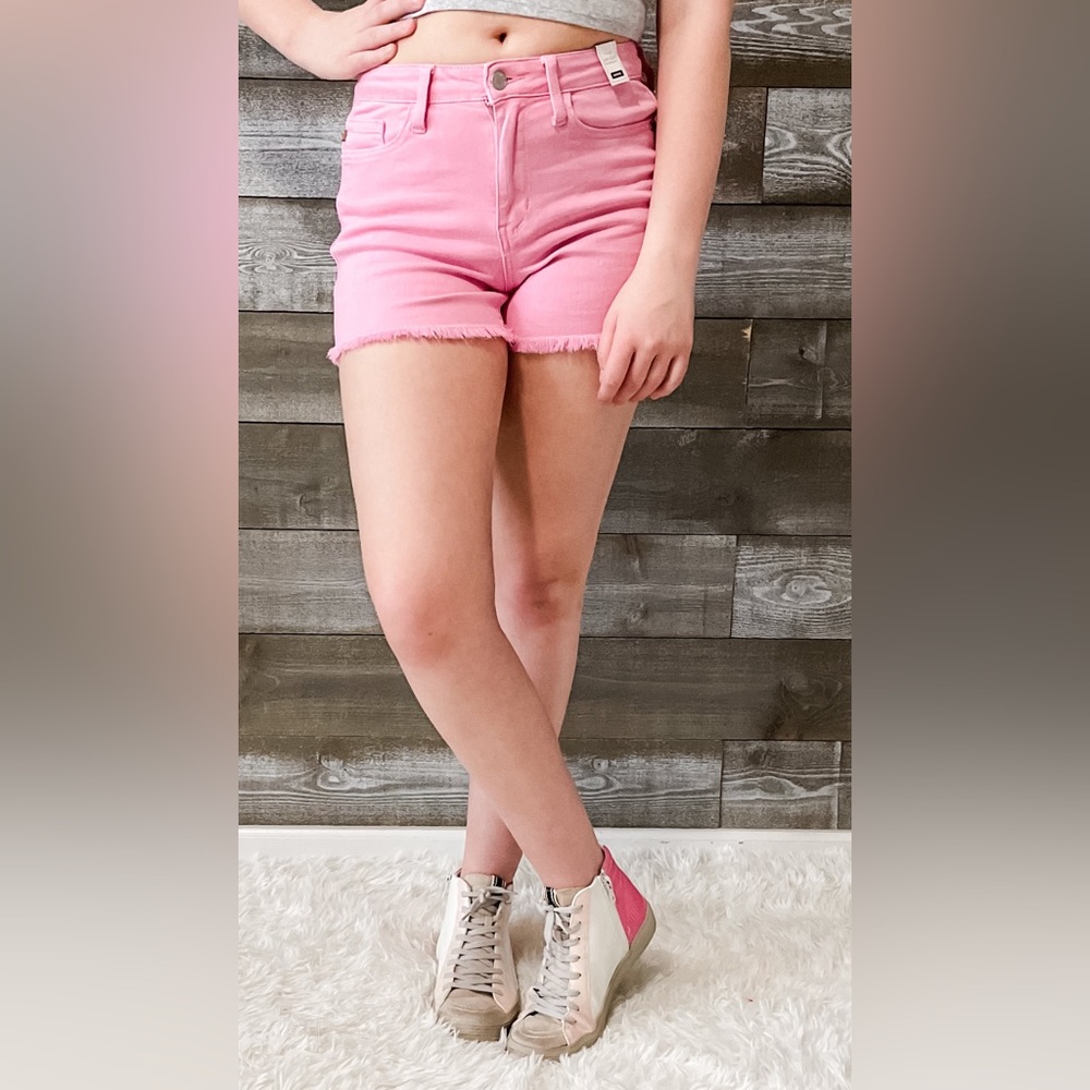 Judy Blue Pink High-Rise Frayed Hem Denim Shorts - Picture 3 of 14